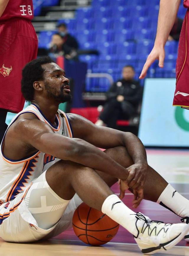 包含里程碑夜！达拉斯独行侠遗憾出局，CBA季后赛清晨刷纪录，震撼外界，心理建设被强调的词条